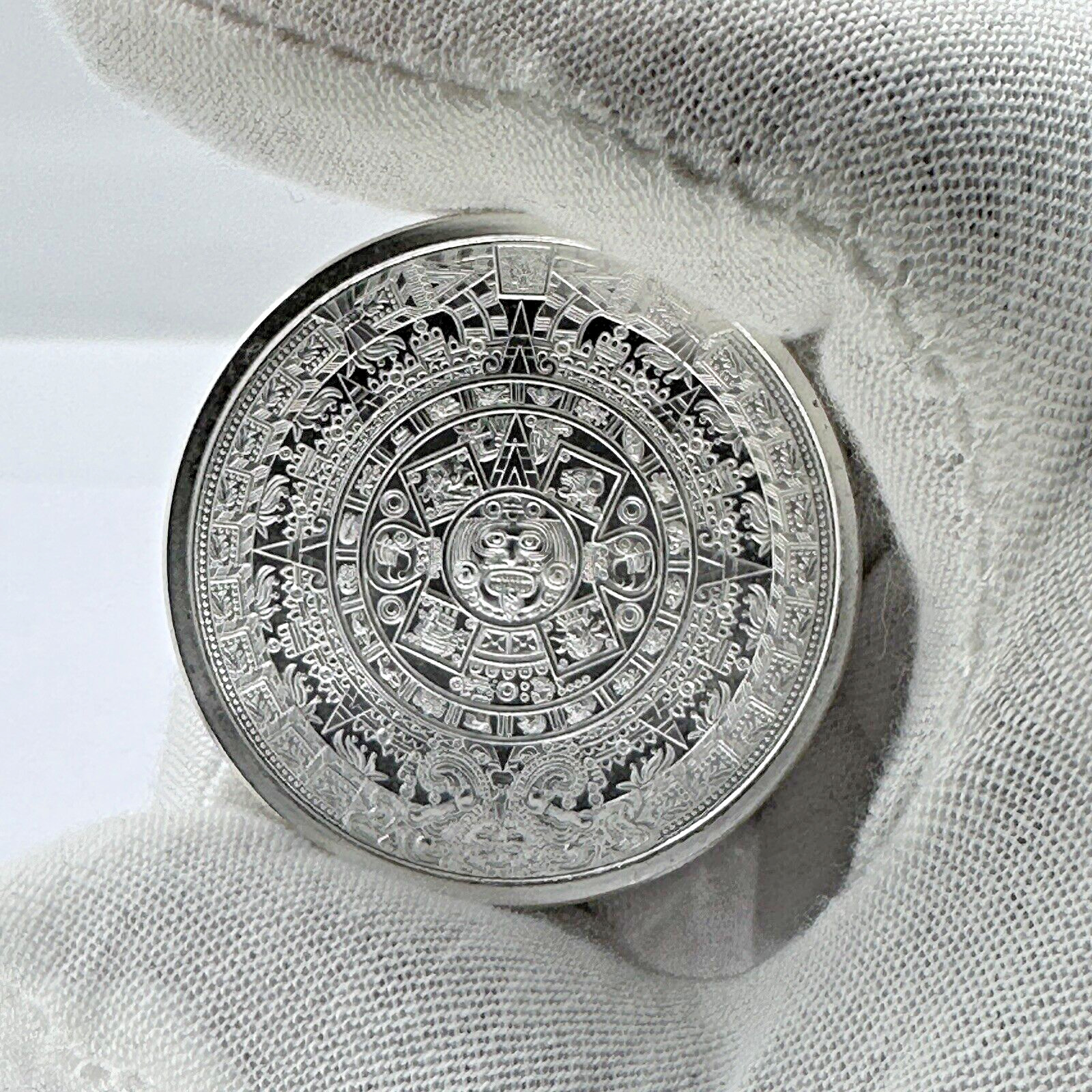 Rare 1 Oz 999 Silver Aztec Calendar Collectible Coin Medal Bullion Round